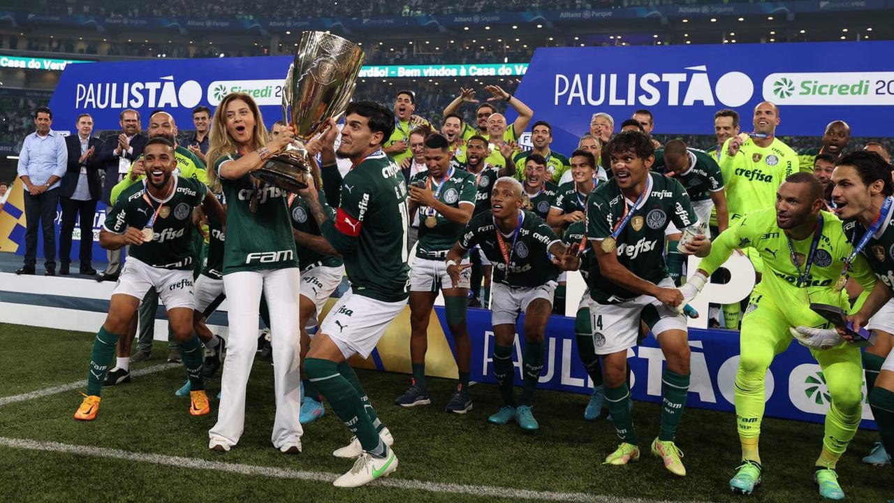 Palmeiras atropela São Paulo com show de Veiga e conquista Paulistão pela 24ª vez