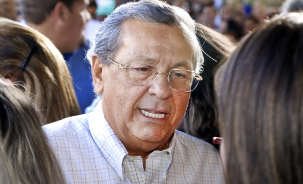  ASSIM CAMINHA O DEM... Entre “pito” de Jayme Campos em Mauro Mendes e pesquisa para apontar nomes e rumos, Democratas se prepara para eleições