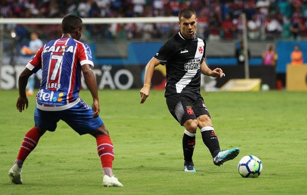 Bahia arrasa o Vasco em Salvador e fica perto das quartas da Copa do Brasil
