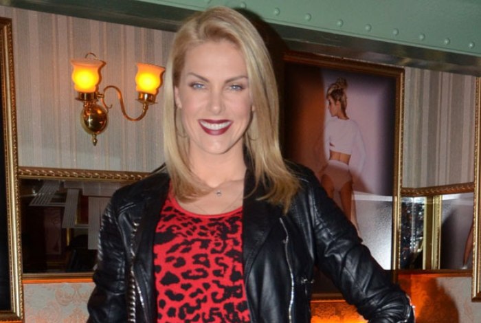 Ana Hickmann revela que perdeu a virgindade aos 15 anos