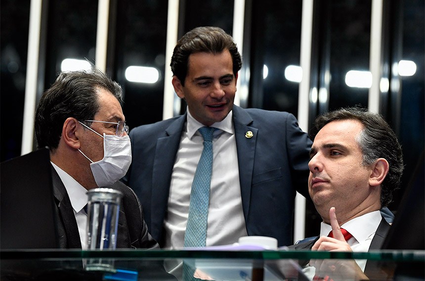  SENADOR POR MT:  Aprovado projeto de Fabio Garcia  que reduz conta de luz com devolução de créditos; medida faz justiça aos consumidores de energia