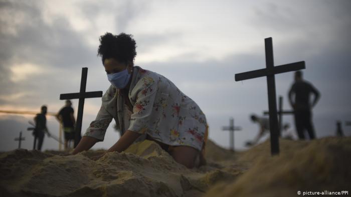 COVID-19: Brasil tem 56 mil novos casos e 170 mortes em 24 horas