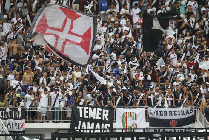 DISSEMINAÇÃO DE ÓDIO CONTAMINA FUTEBOL: 