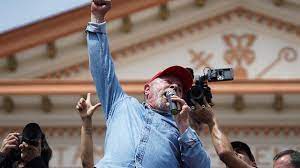 ELEITORADO: Lula diz que quem tiver uma 