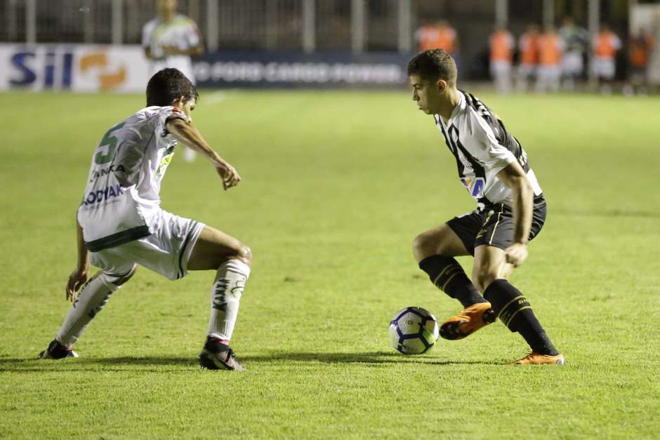 Santos perde para Luverdense, mas avança na Copa do Brasil
