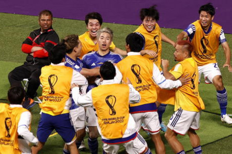 Em virada histórica, Japão supera Alemanha pelo grupo E da Copa