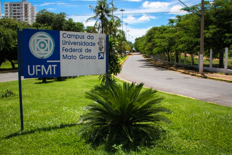 DESCASO COM O ENSINO: UFMT fica sem dinheiro até para pagar conta da luz, após Bolsonaro raspar de novo cofre da Educação