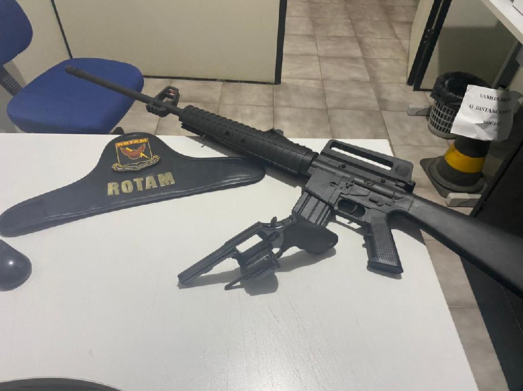 POLÍTICA DE PAZ: Armamentismo descontrolado de Bolsonaro pode ser contido por 