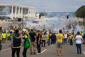 TERROR EM BRASÍLIA: Empresa de Primavera do Leste e mulher de Cuiabá estão na lista de contas com pedidos de bloqueio por invasão e depredação de bens públicos