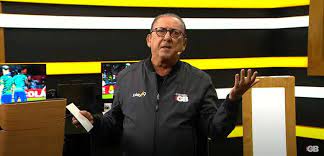  Galvão Bueno começa jornada fora da Globo com bronca no 
