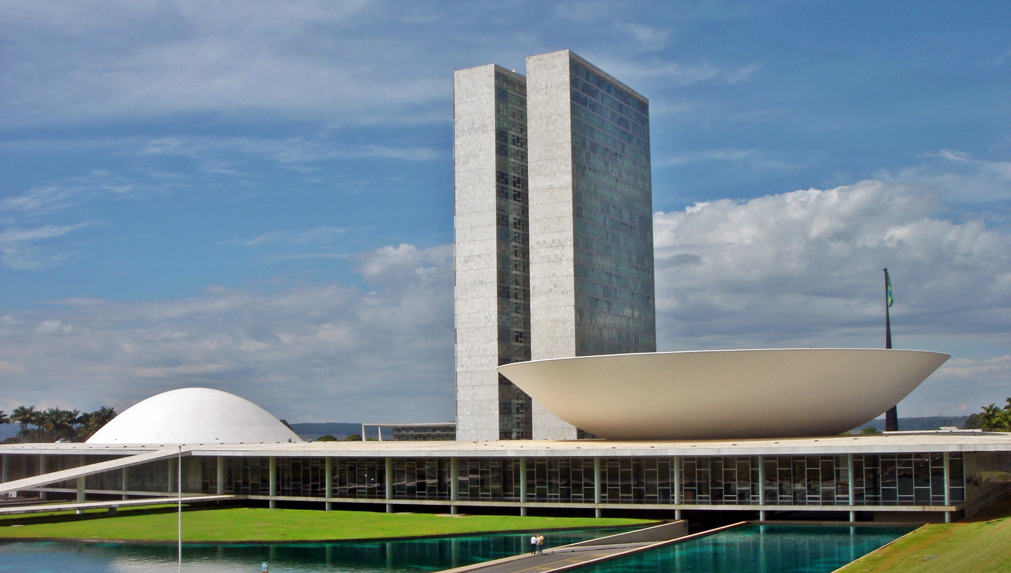 BASTIDORES DE BRASÍLIA:  Na hipótese de ficar sem controle dos rumos da Comissão, oposição a Lula já pensa em desistir da CPMI dos Atos Golpistas