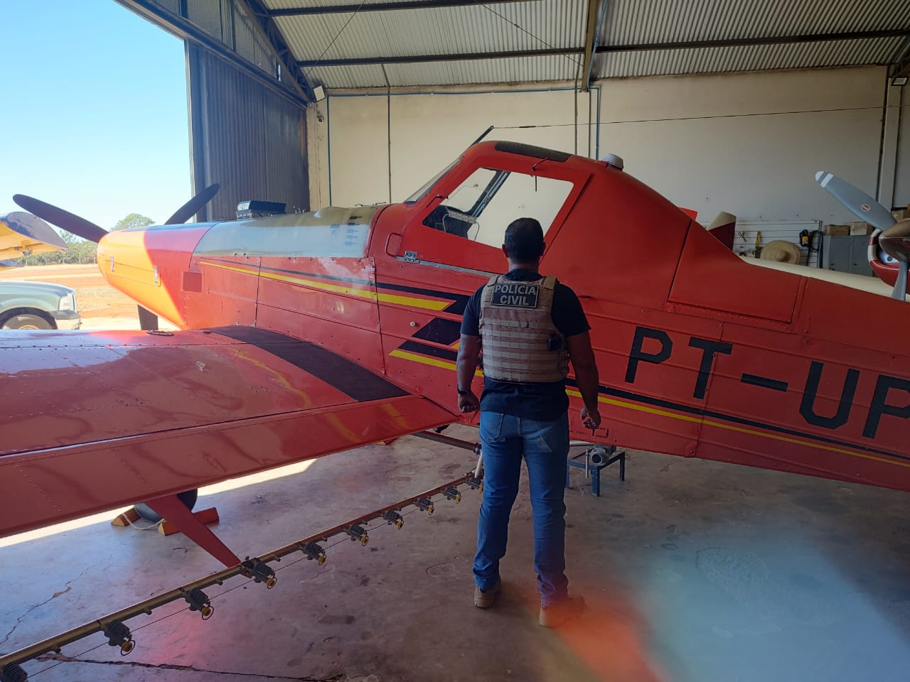 VOO CURTO: Aeronave usada para desmate químico em região do Pantanal é apreendida pela Polícia Civil
