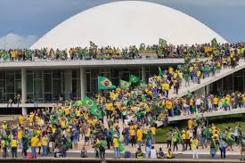 ALÍVIO: PGR começa a propor acordo a vândalos bolsonaristas que cometeram crimes menores em 8/1; vão ter que frequentar aulas de democracia