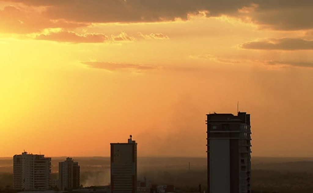 CALOR EXCESSIVO: Em Cuiabá os termômetros podem bater 43ºC nesta segunda (25) e na terça (26)
