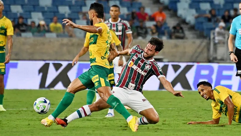 LEVOU DE 3 A 0: Fluminense perde feio para o Cuiabá, na Arena Pantanal
