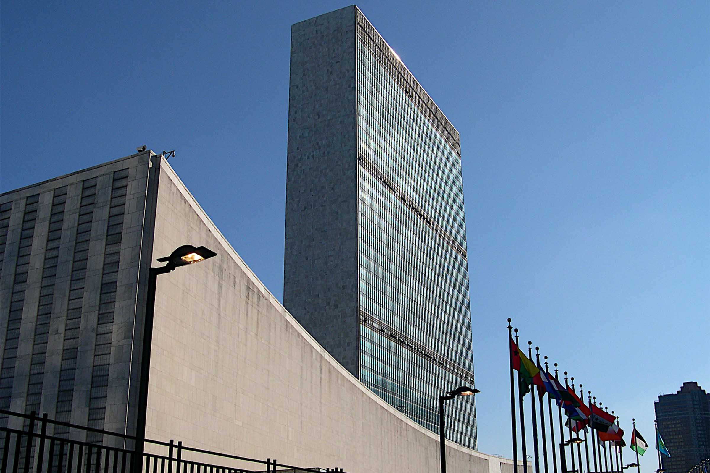  DIRETO DA ONU: Com diplomacia competente,  Brasil costura resolução que cria cessar fogo humanitário e atende Israel, os palestinos e potências  mundiais