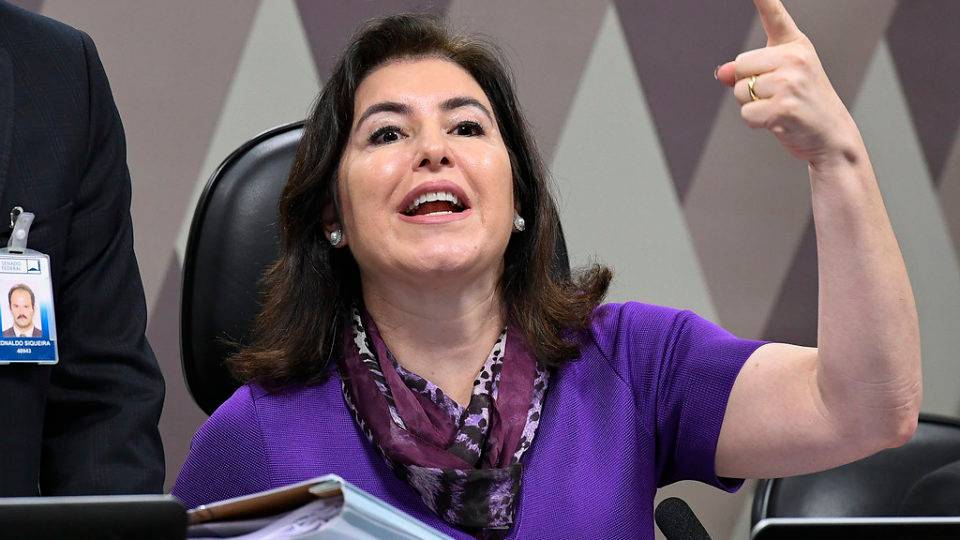 Com ida de Dino ao STF, Lula pode indicar Simone Tebet para o Ministério da Justiça