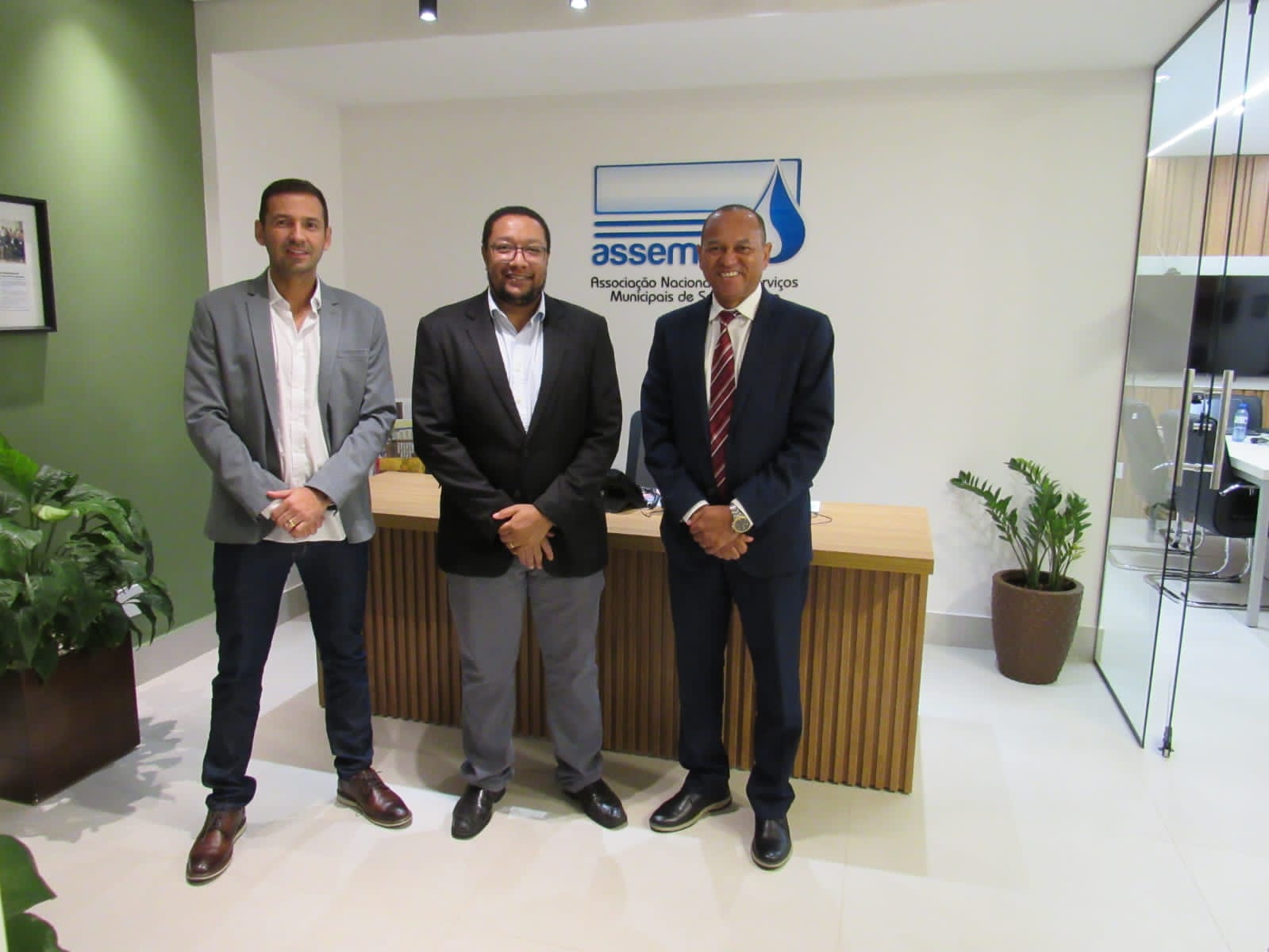 REFERÊNCIA NO CENTRO-OESTE: Presidente do Sanear compartilha gestão com municípios e apresenta modelo de adesão ao PAC 3 