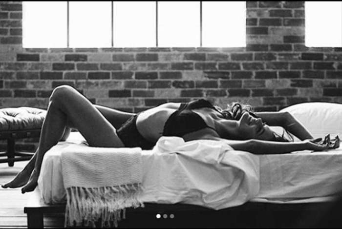 Bruna Marquezine posa de lingerie e Ewbank diz: 'Neymar é muito abençoado'