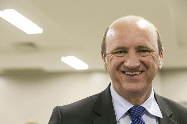 TSE forma maioria e Neri Geller retoma direitos políticos 