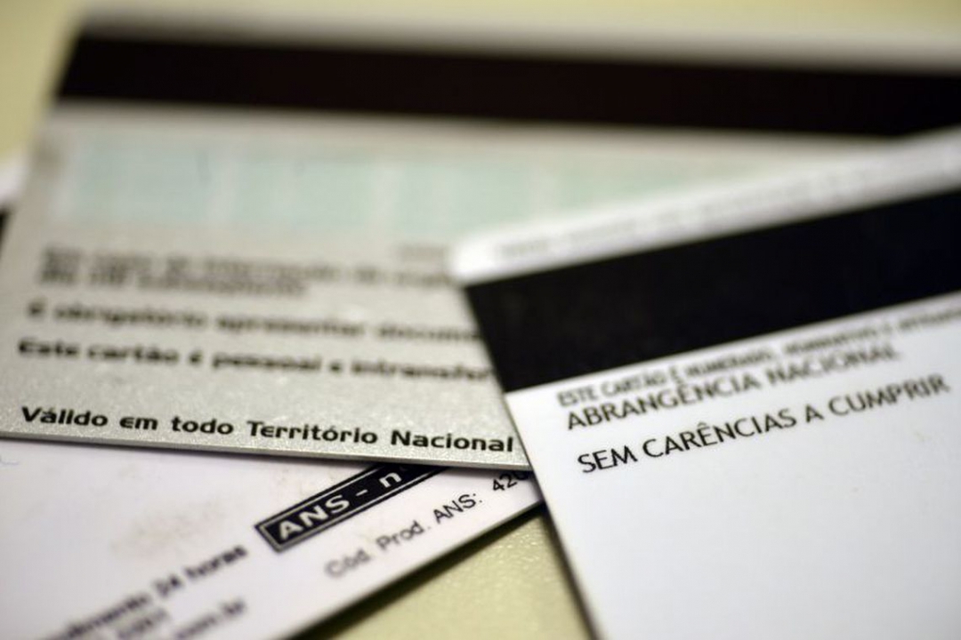 MEDICINA PRIVADA: Reclamações contra planos de saúde cresceram quase 50% em 2023