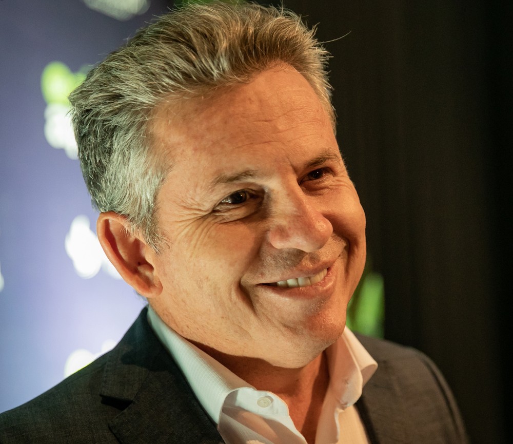 Governador comemora aprovação do fim da 