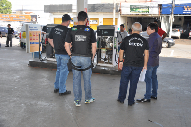  Força-Tarefa descobre fraudes  na venda de combustíveis pelo esquema 