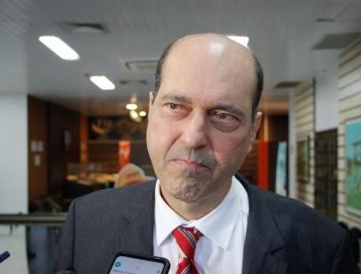 Advogado de Emanuel Pinheiro vê abusos e vai recorrer contra afastamento