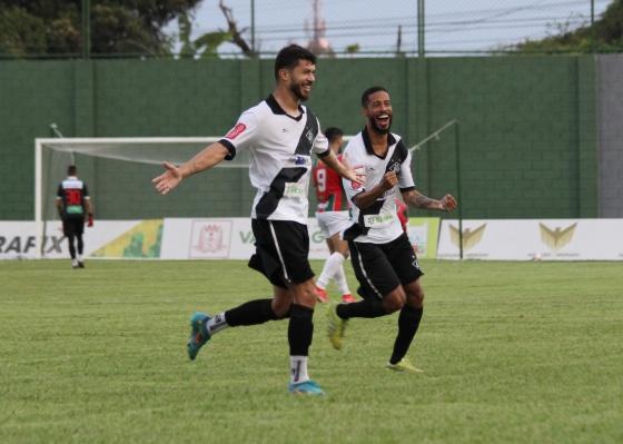 Mixto identifica torcedor e é absolvido por bomba jogada em campo