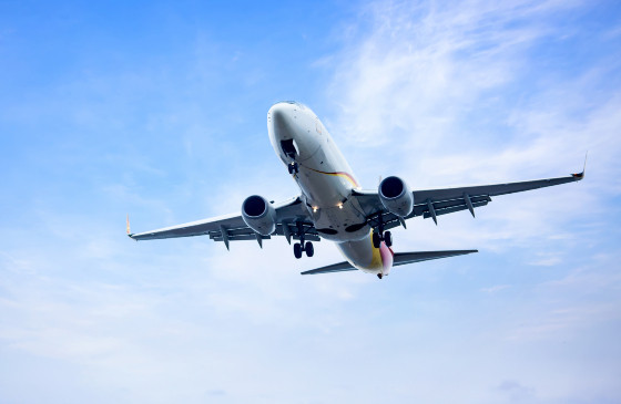 Venezuela fecha espaço aéreo para voos da Argentina após furto de avião