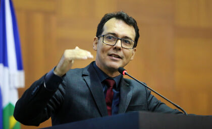 Gleisi confirma Lúdio como pré-candidato do PT em Cuiabá