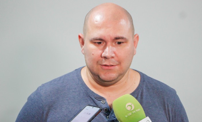Abílio diz que Dilmar não representa e lembra operação contra deputado