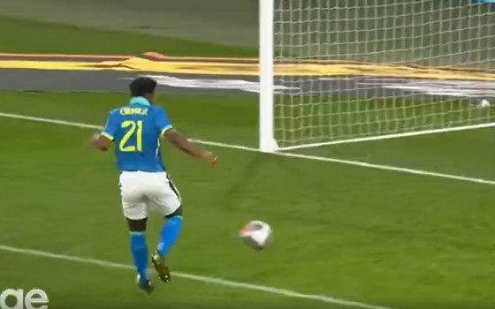 Brasil vence a Inglaterra com gol de Endrick na estreia de Dorival