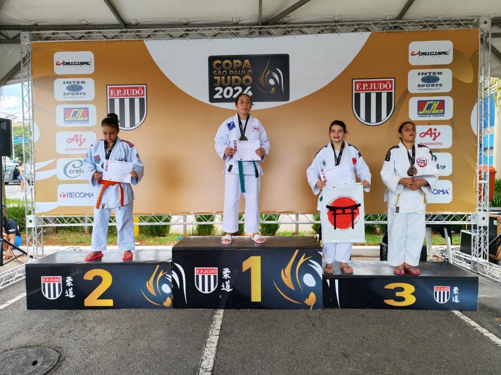Equipe da Asjuvag se destaca na 15ª Copa São Paulo de Judô