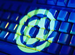 CNJ proíbe manifestações políticas de juízes nas redes sociais 