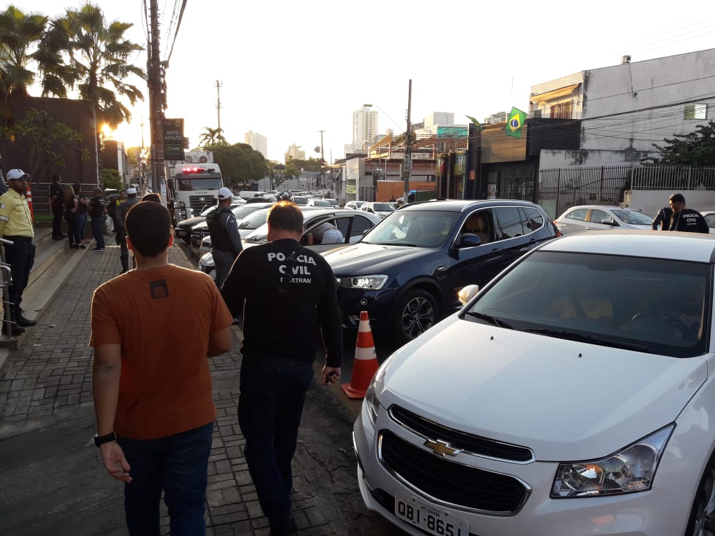 CACHAÇADA: Operação prende seis por excesso de álcool em dia de jogo da Copa