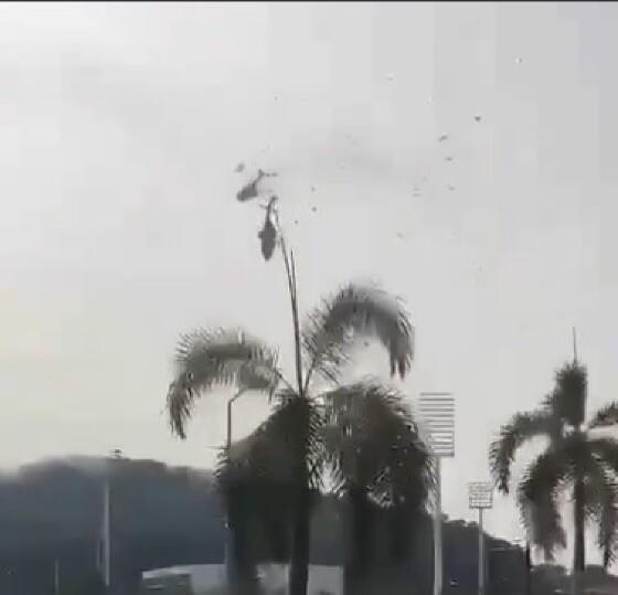 Dois helicópteros colidem no ar e 10 pessoas morrem