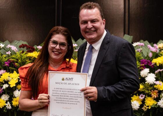 Max Russi homenageia empreendedores e assegura fortalecimento de políticas públicas