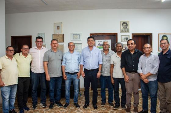 Kalil Baracat amplia base de apoio ao projeto de reeleição em Várzea Grande