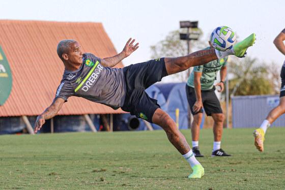 Cuiabá busca sua primeira vitória ao estrear em casa no Brasileirão
