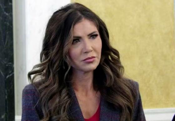 Candidata cotada para ser vice de Trump assassinou a tiros o próprio cão