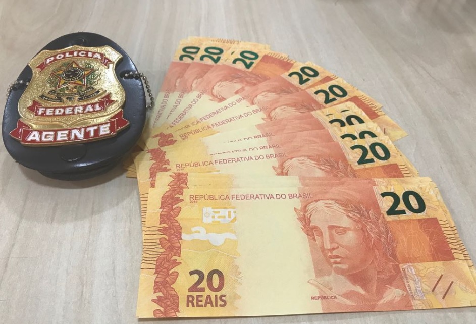“GAMBIARRAS” :  PF descobre “Casa da Moeda” doméstica que falsificava de forma grosseira notas em Cuiabá.