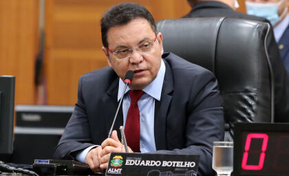 Botelho defende estadualização das leis sobre porte de armas