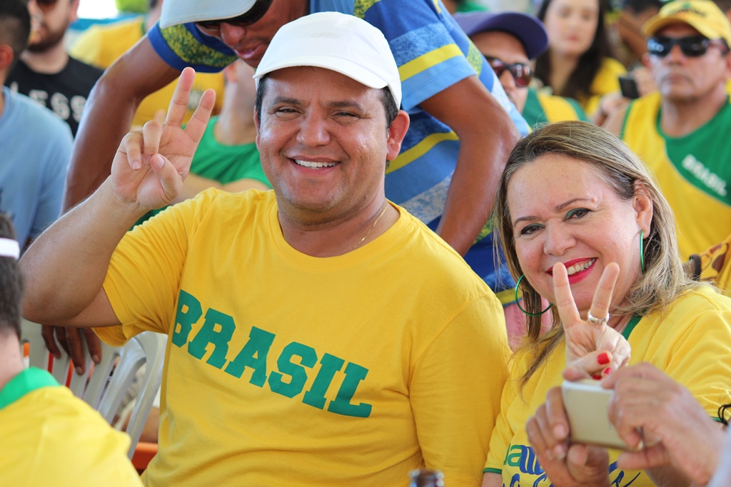 Cuiabá vive clima como se a Copa fosse aqui e vibra com a vitória do Brasil sobre a Sérvia por 2 a 0
