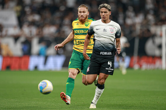 Cuiabá larga na frente, mas acaba cedendo empate ao Corinthians
