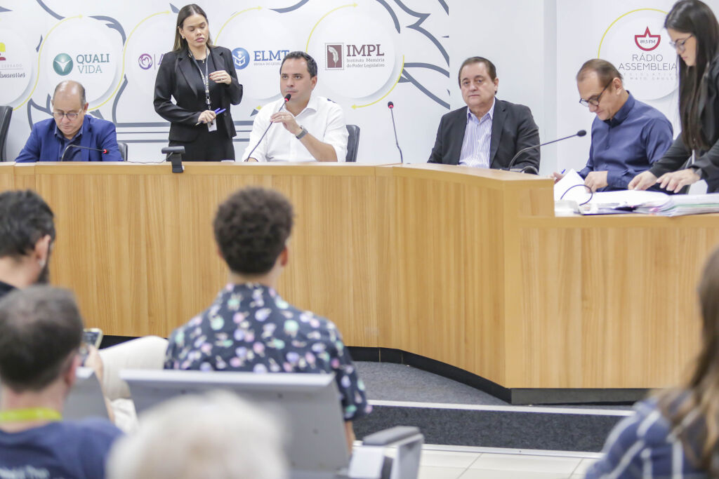 CCJR aprecia 28 projetos de lei