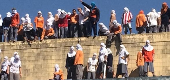 LIVRO NEGRO: PCC adota 'código penal' próprio e setor com 'cadastro de inadimplentes'