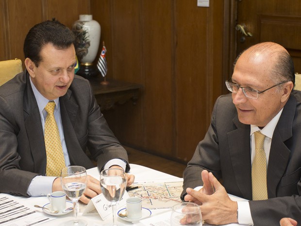 Acordo entre Alckmin e PSD “aplaina” caminho para Taques “arredondar” apoio  em busca da reeleição