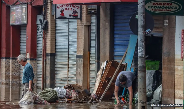 Defesa Civil Alerta emite mensagem de teste para 11 cidades