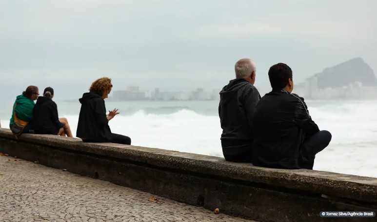 Com termômetros marcando 10,3ºC Rio tem menor temperatura do ano